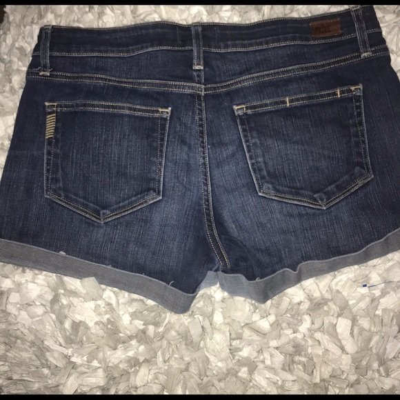 Paige Denim Shorts - Picture 2 of 4